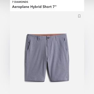 NWT,Men’s 7” short, Size 40